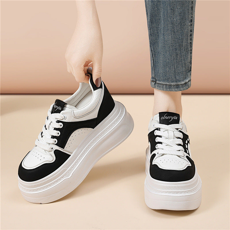 Damen Sportliche Plateau-Sneaker mit atmungsaktiver Cushion-Sohle EB