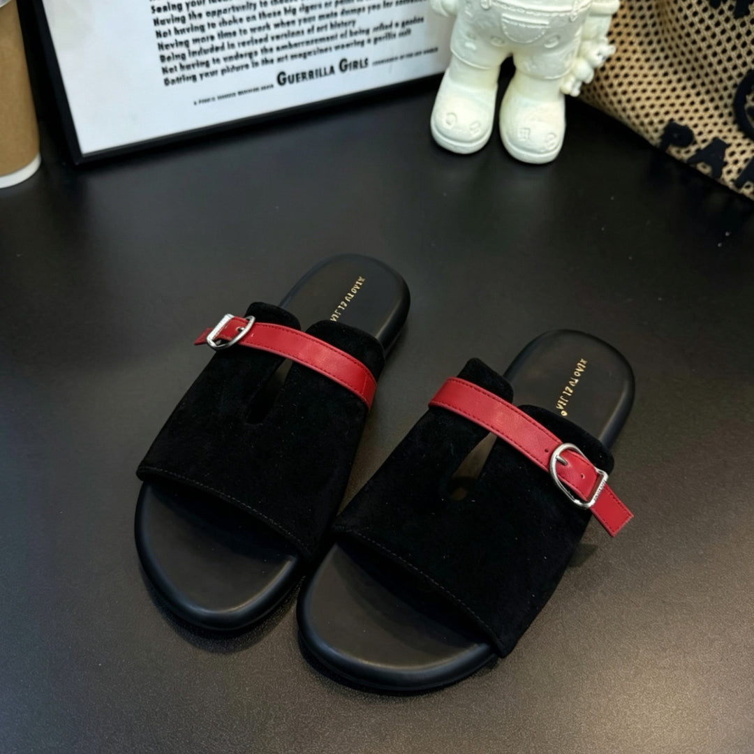 Damen modische Clogs mit modischen Riemchen und komfortablem Fußbett EB