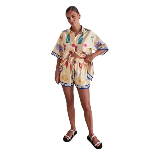 Damen Set bestehend aus stilvollem Kurzarm-Hemd und Shorts im sommerlichen Design EB