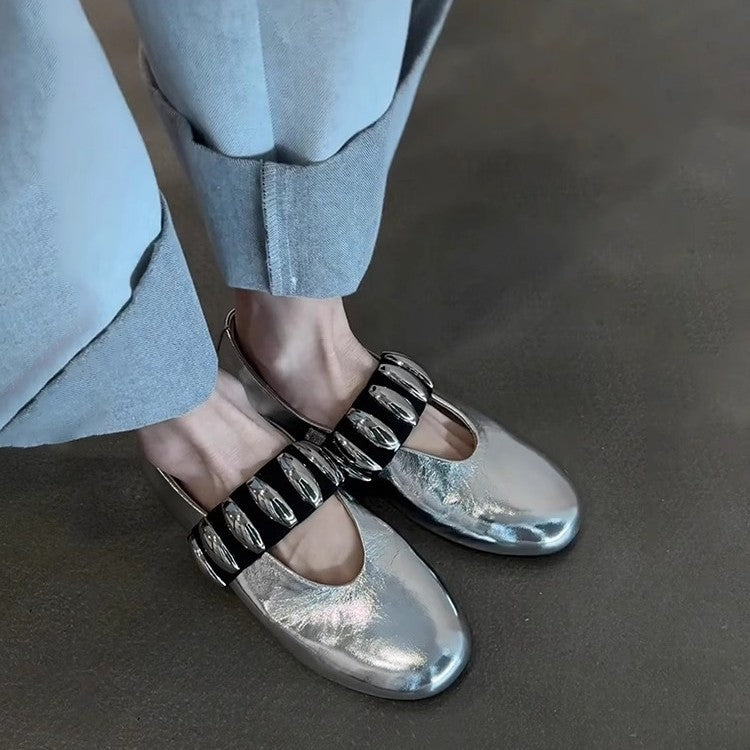 Damen komfortable Ballerinas mit glänzender Oberfläche und dekorativem Riemen EB
