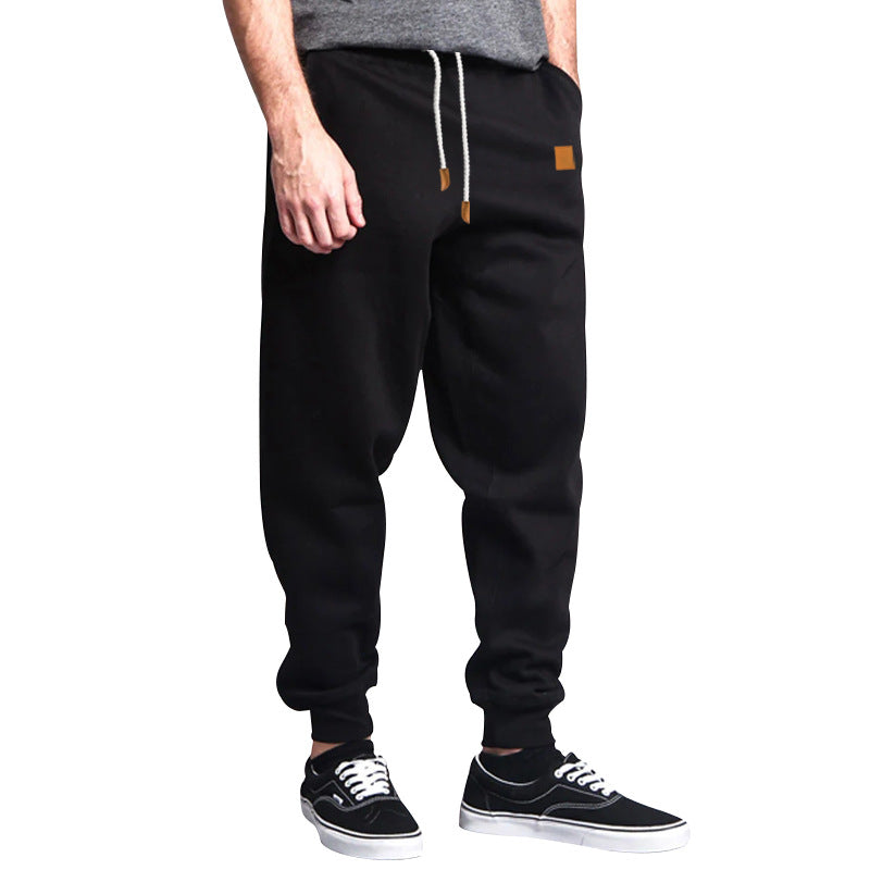 Herren nan konisch geschnittene Freizeithose aus Sweatstoff mit elastischem Bund Kordelzug und Rippbündchen EB