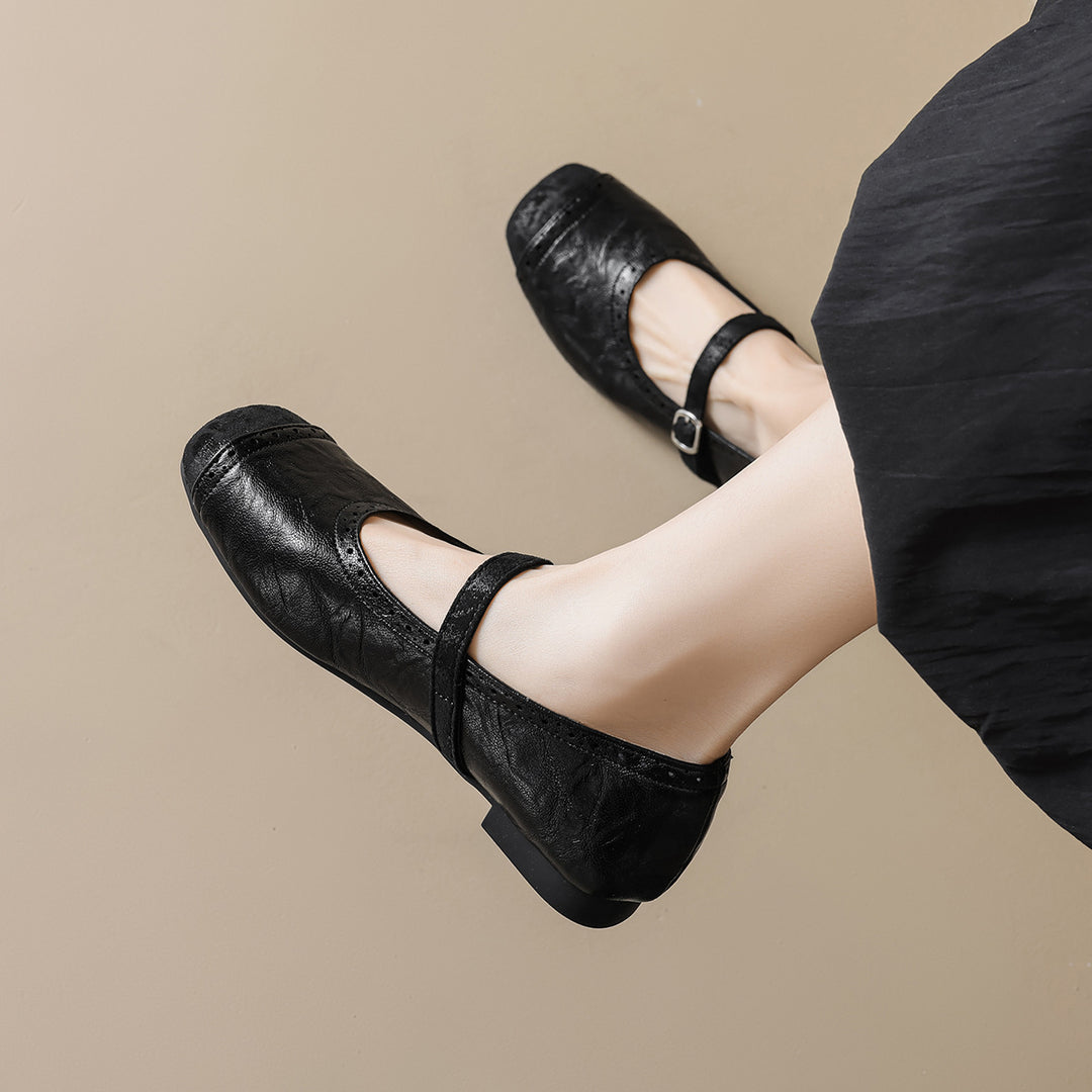 Damen Ballerinas mit hochwertigem Textil und verstellbarem Riemen EB