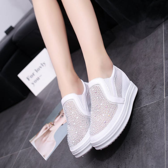 Damen Sneaker mit funkelnden Strassdetails und atmungsaktivem Obermaterial EB
