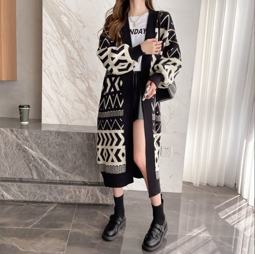 Damen Strickcardigan mit geometrischem Muster und knöpfbarem Design EB