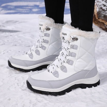 Damen Winterstiefel mit isolierendem Innenfutter und rutschfester Sohle EB