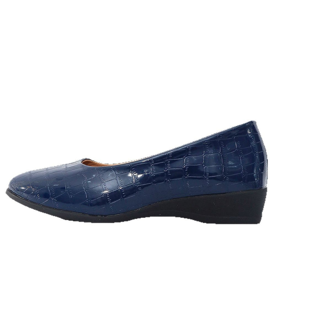 Damen  elegante Ballerina mit leichter Keilsohle und Krokoprägung EB