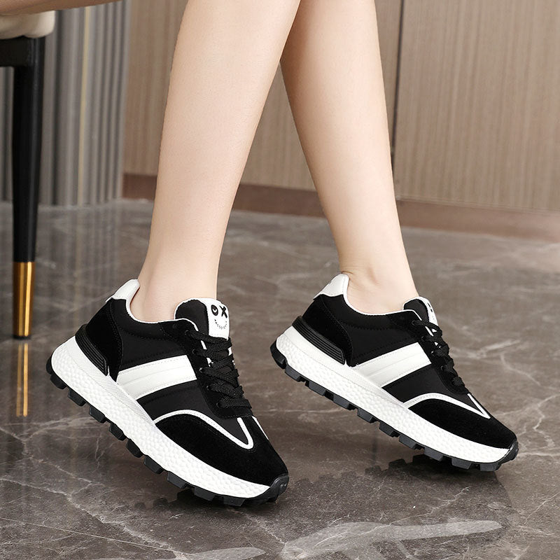 Damen Sportliche Sneaker mit rutschfester Sohle und stilvollen Akzenten EB