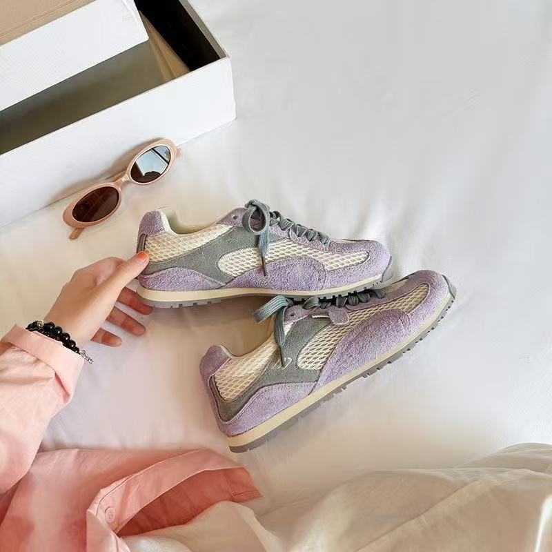 Damen Sportliche Sneakers mit atmungsaktiver Mesh-Oberfläche und dämpfendem Sohlenprofil EB