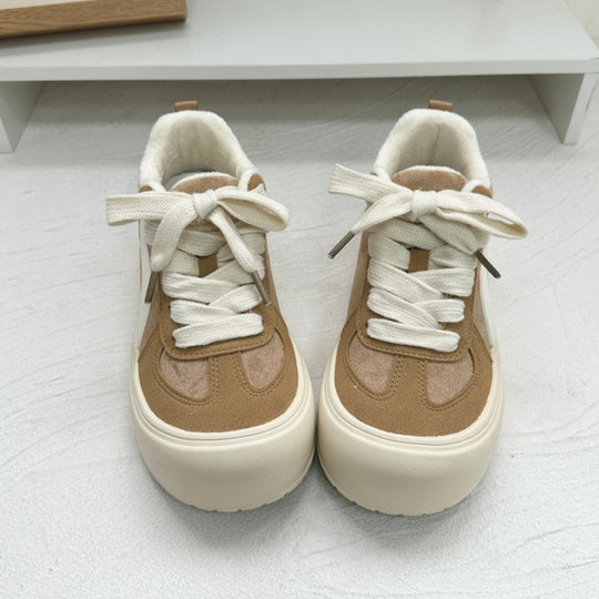Damen Komfortable Sneakers mit weichem Innenfutter und sportlichem Design EB