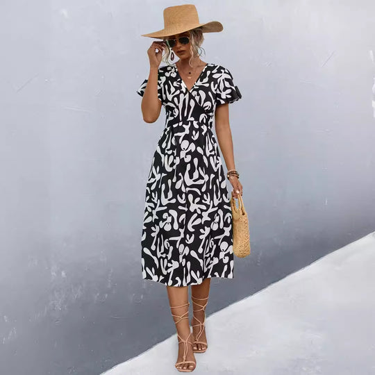 Damen Wickelkleid mit floralem Muster und eleganter Raffung EB