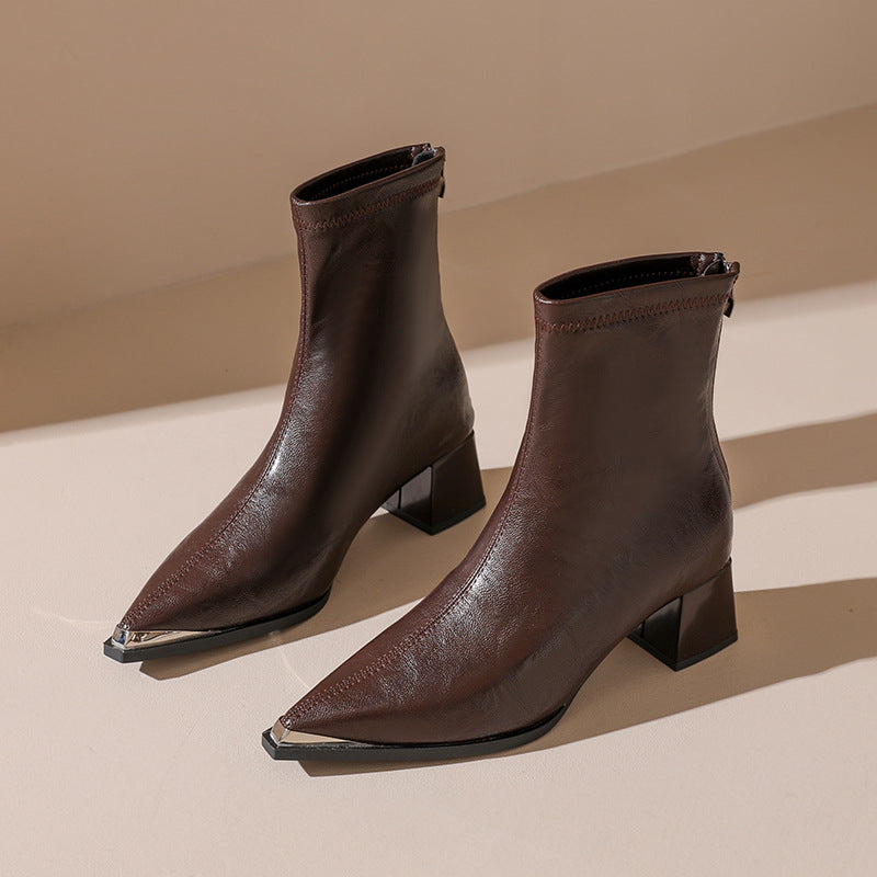Damen elegante Stiefeletten mit spitz zulaufendem Design und blockiertem Absatz EB
