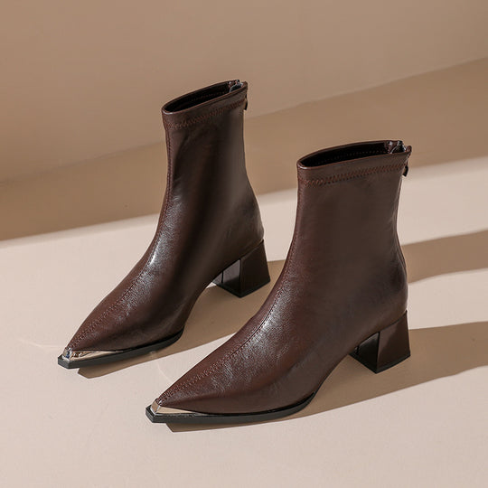 Damen elegante Stiefeletten mit spitz zulaufendem Design und blockiertem Absatz EB
