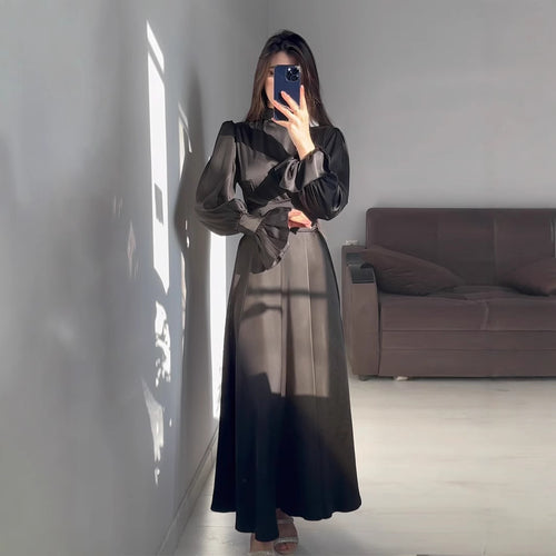 Damen Maxikleid mit verspielten Puffärmeln und elegantem Schnitt EB