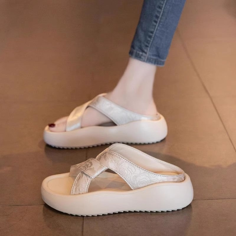 Damen Bequeme Riemchen-Sandaletten mit dämpfendem Fußbett und modischem Design EB