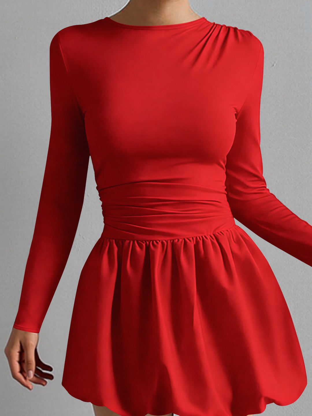 Damen Figurumspielendes Kleid mit langen Ärmeln und gerafftem Saum EB