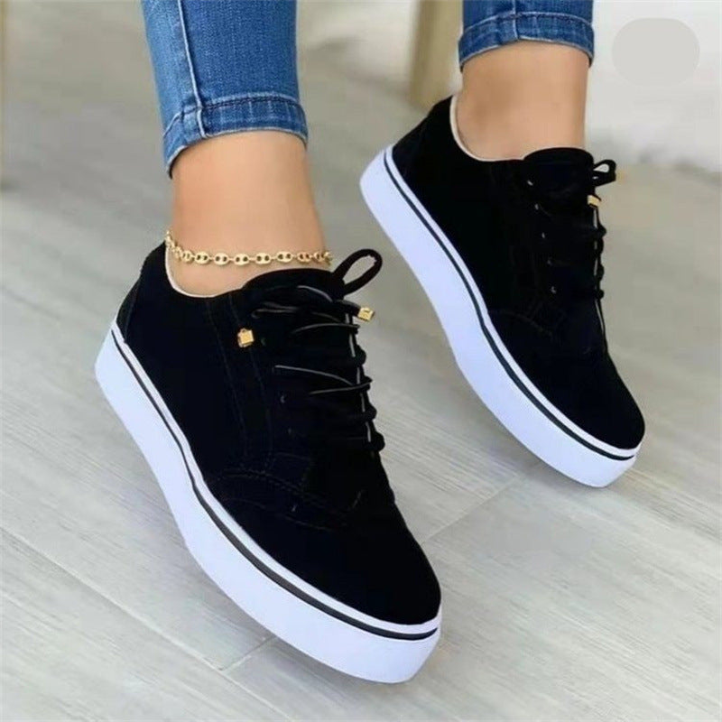 Damen Schnürer-Plateau-Sneaker im Brogue-Stil mit Komfortfußbett EB