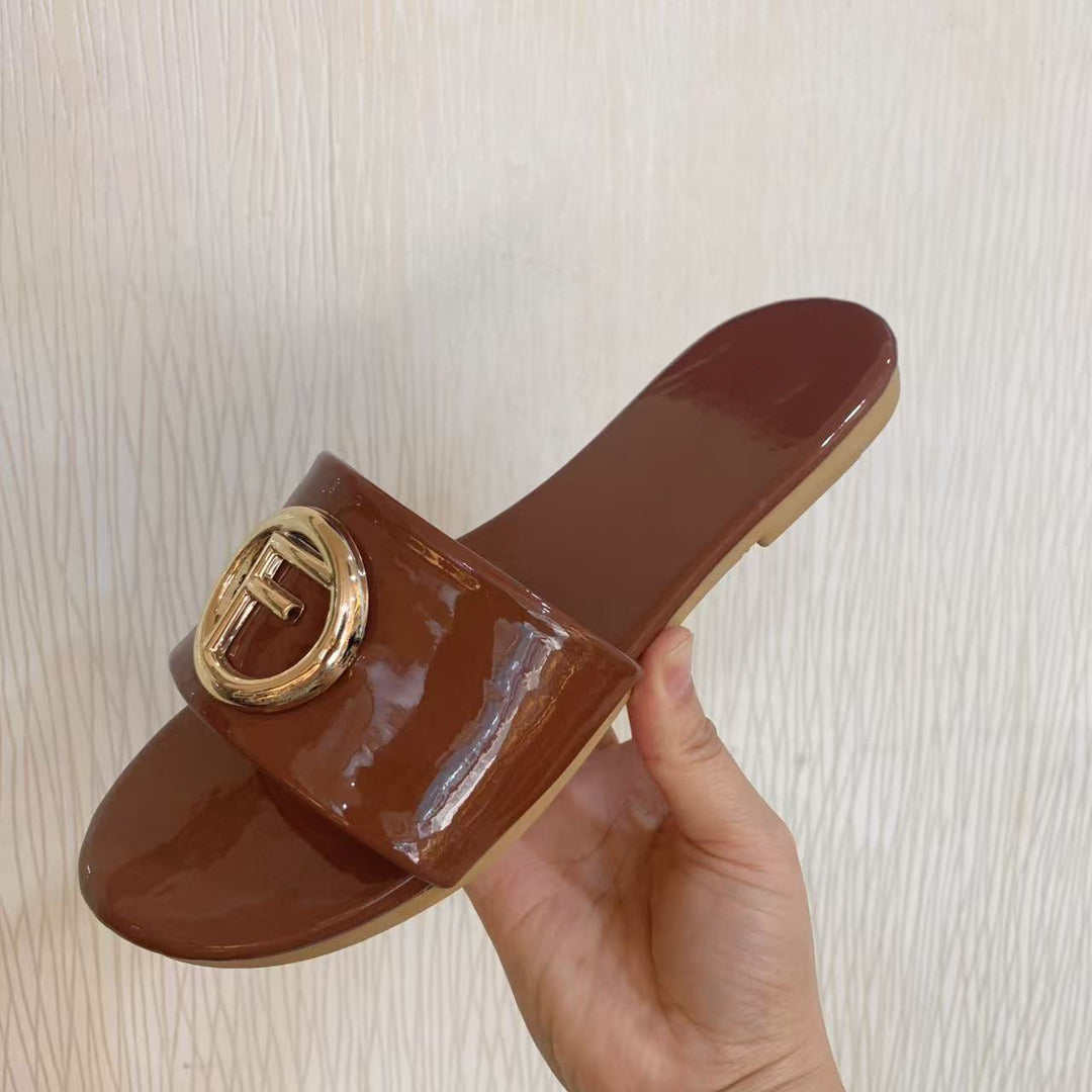 Damen Glamouröse Slide-Sandalen mit stylischem Logo-Akzent EB