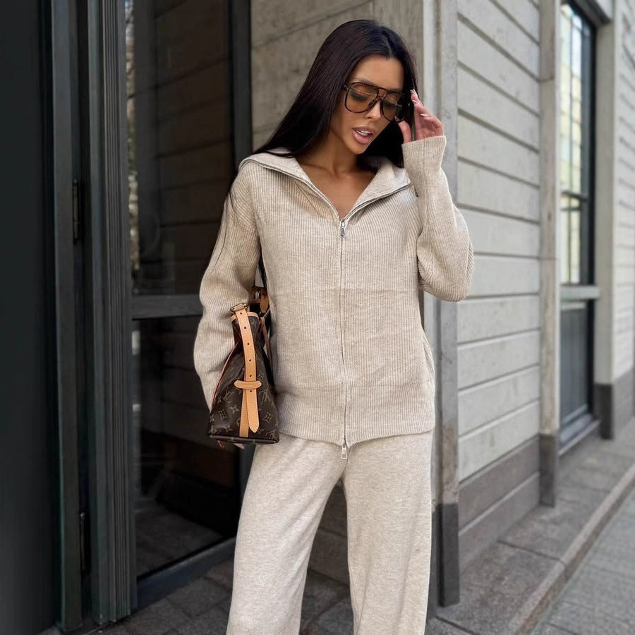 Damen Feinstrick-Loungewear-Set mit Zwei-Wege-Reißverschluss und weitem Umlegekragen EB