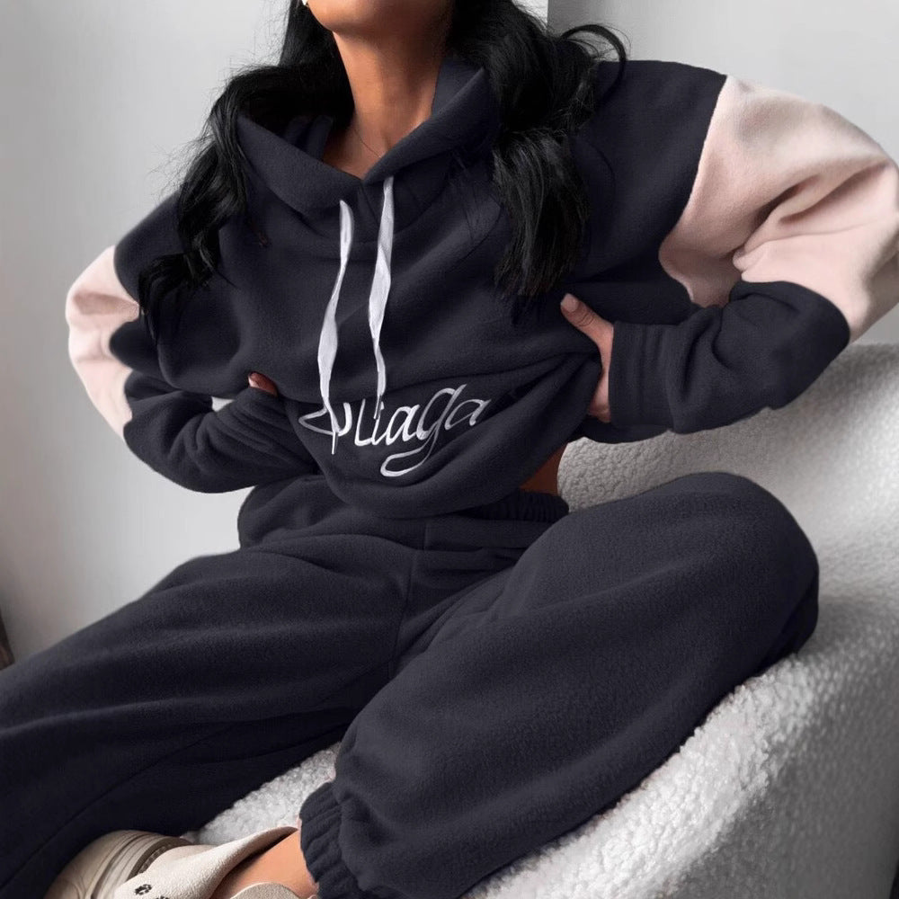 Damen kuscheliges Hoodie-Set mit kontrastärmel, elastischer High-Waist-Jogginghose und überschnittener Kapuze Eichborn Berlin