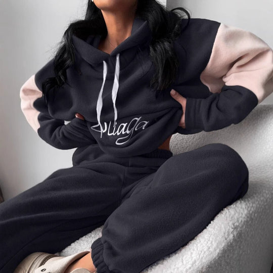 Damen kuscheliges Hoodie-Set mit kontrastärmel, elastischer High-Waist-Jogginghose und überschnittener Kapuze Eichborn Berlin