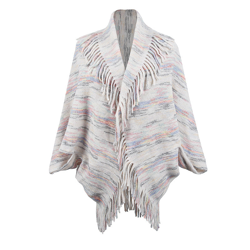 Damen Strickponcho mit luxuriösen Fransen und modernem Design EB