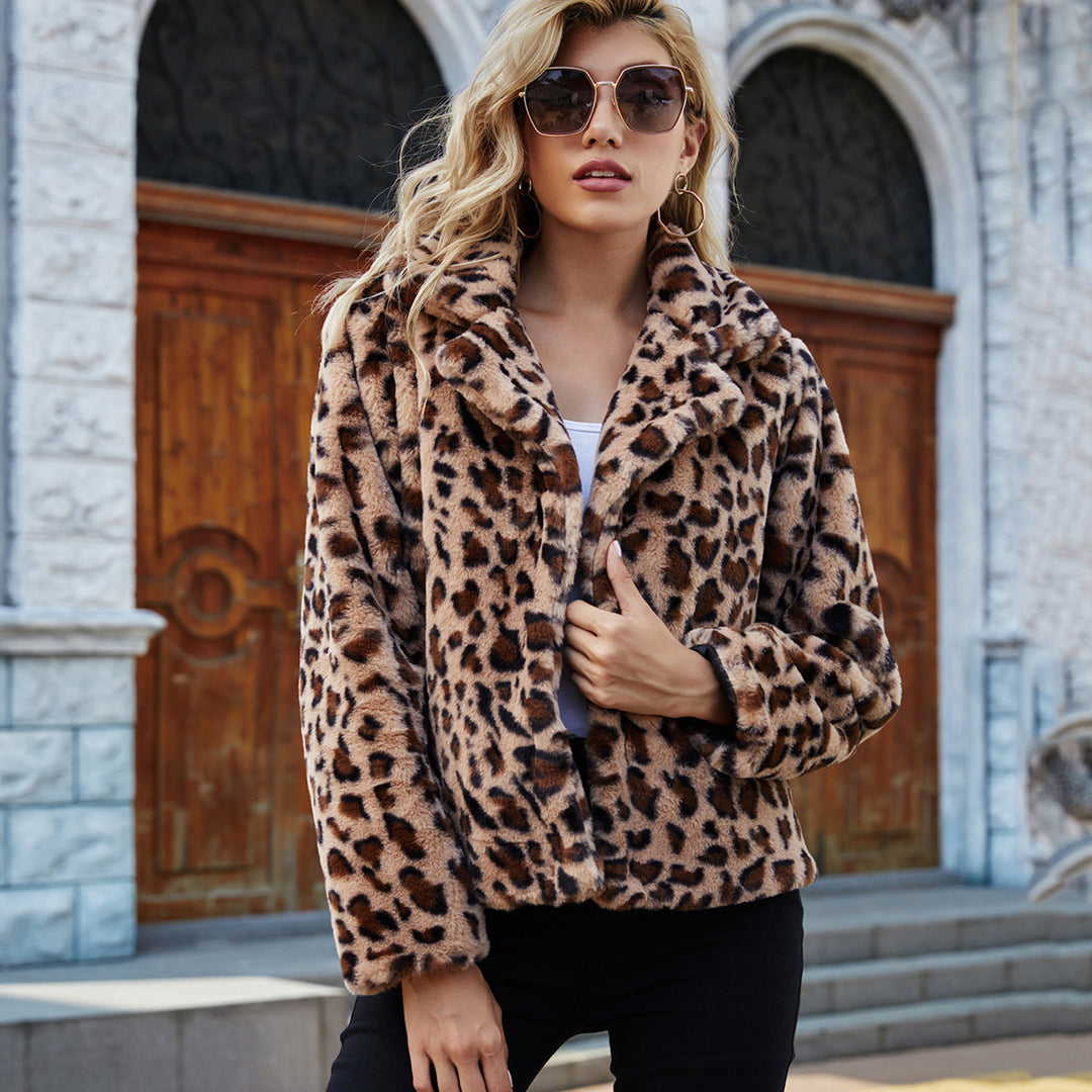 Damen Kuschelige Leopardenfelljacke EB