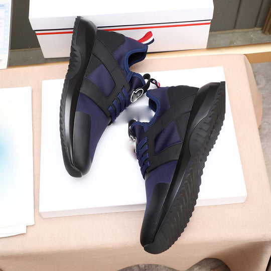 Damen Sportliche Laufschuhe mit rutschfester Sohle und atmungsaktiver Oberflächenstruktur EB