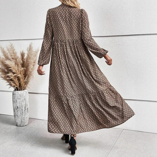 Damen Maxikleid mit raffiniertem Muster und Taillengürtel EB