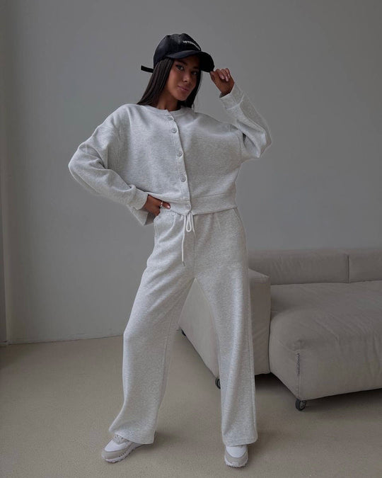 Damen Zweiteiliges Loungewear-Set aus Sweat mit geknöpfter Cropped-Jacke und weiter Kordelzughose EB