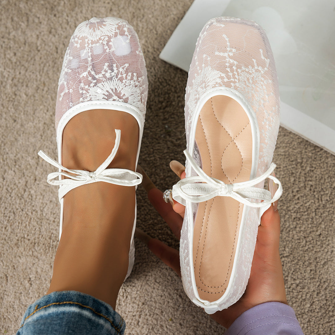 Damen elegante Ballerinas mit zartem Spitzenoberteil EB