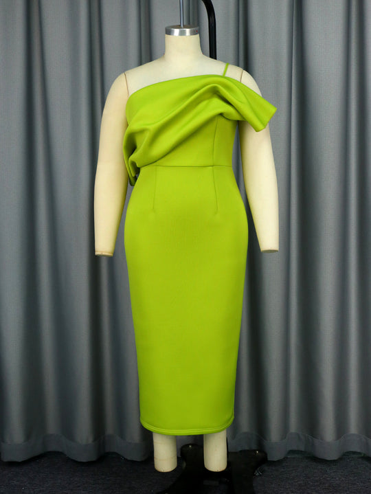 Damen Elegantes Maxikleid mit asymmetrischem Design und Drapierung EB