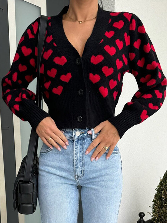 Damen Strickjacke mit Herzmotiv und dekorativen Knöpfen EB
