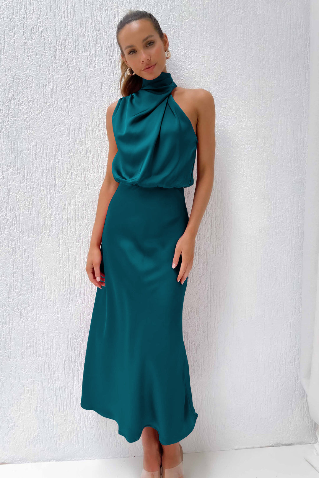 Damen Elegantes Maxikleid mit asymmetrischem Kragen und fließendem Schnitt EB