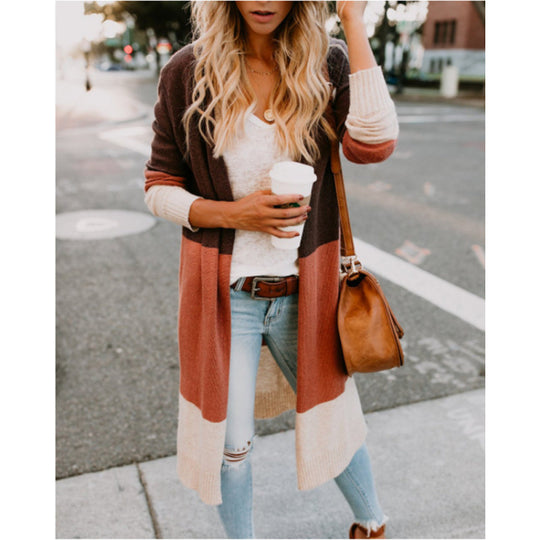 Damen lässiger Strickcardigan mit modernen Farbblockdetails und langen Ärmeln EB