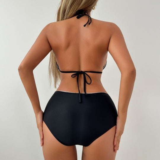 Damen Hochgeschnittener Bikini mit feinen Details EB