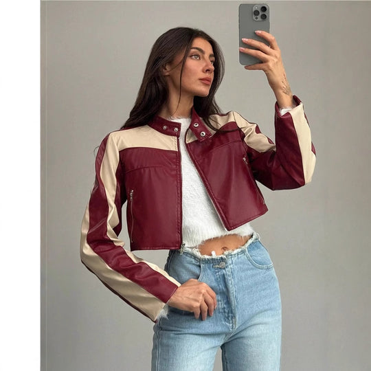 Damen cropped Kunstlederjacke mit kontrastierenden Einsätzen EB