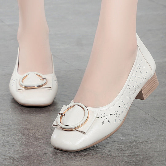 Damen Elegante Ballerinas mit modischem Schmuckdetail und komfortablem Absatz EB