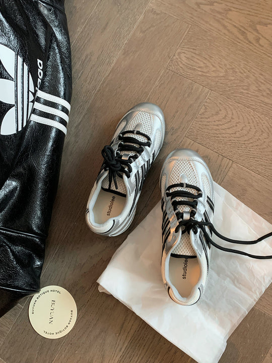 Damen Sportliche Laufschuhe mit atmungsaktiver Mesh-Oberfläche und rutschfester Sohle EB