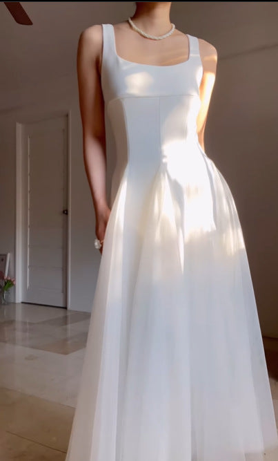 Damen Abendkleid mit schickem A-Linien-Schnitt und elegantem Chiffon-overlay EB