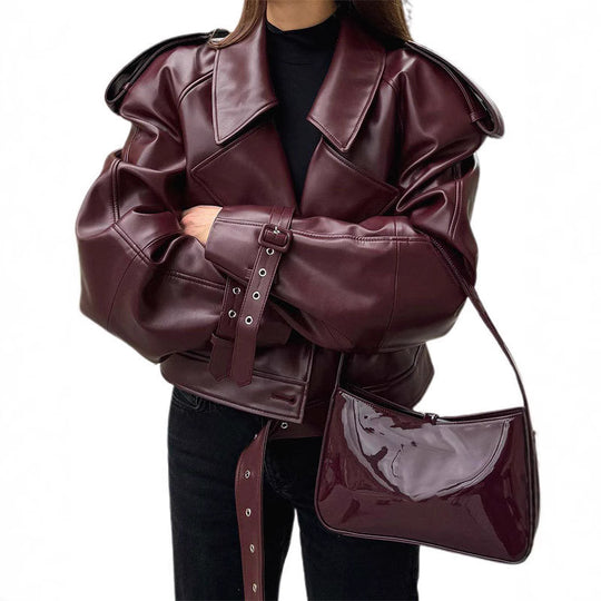 Damen Oversize Kunstlederjacke mit markantem Kragen und strukturiertem Design EB