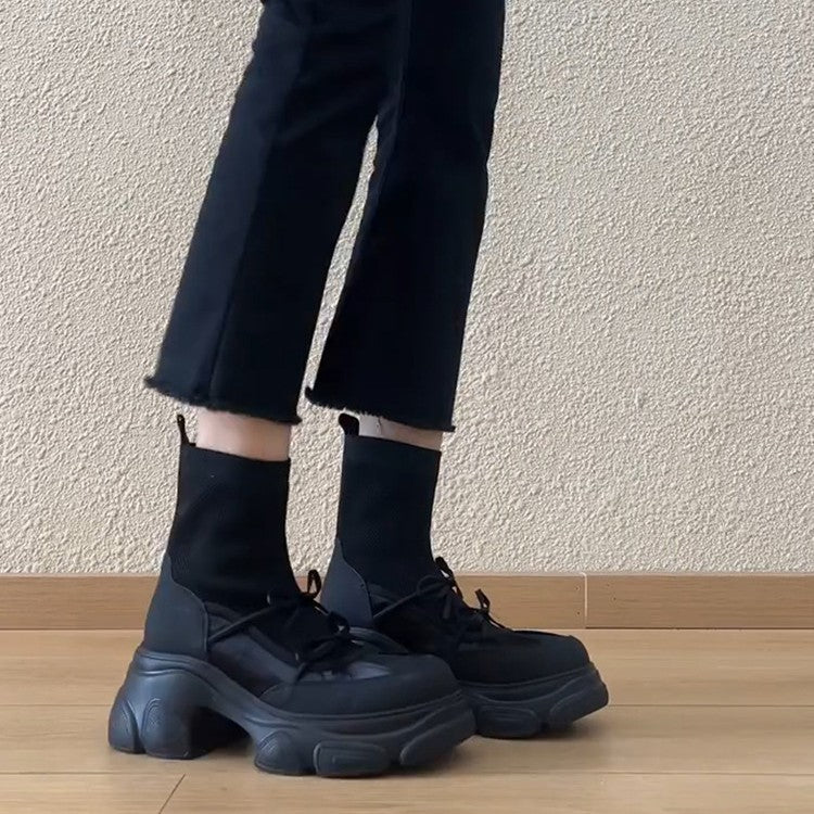 Damen sportive Plattform-Sneaker mit innovativem Sohlenprofil und atmungsaktiver Mesh-Oberfläche EB