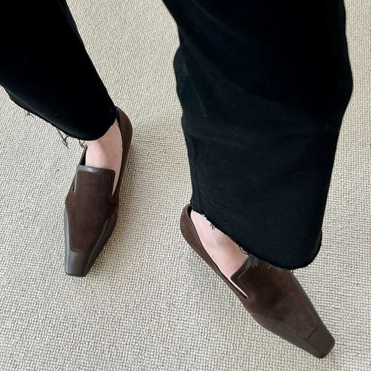 Damen Modische Loafer aus hochwertigem Leder mit elastischem Einschlupf EB