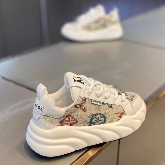 Damen Sneaker mit komfortabler und trendiger Wellensohle EB