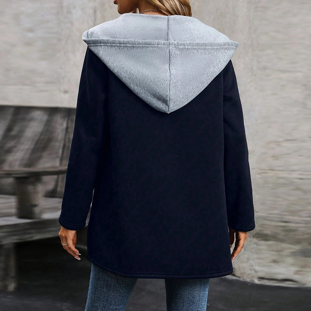Damen bequeme Strickjacke mit Kapuze und praktischen Taschen EB