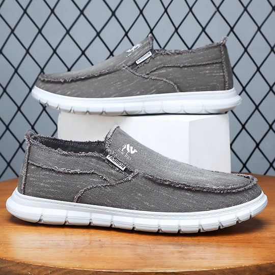 Damen Alltagstaugliche Slip-On Schuhe mit weichem Obermaterial EB
