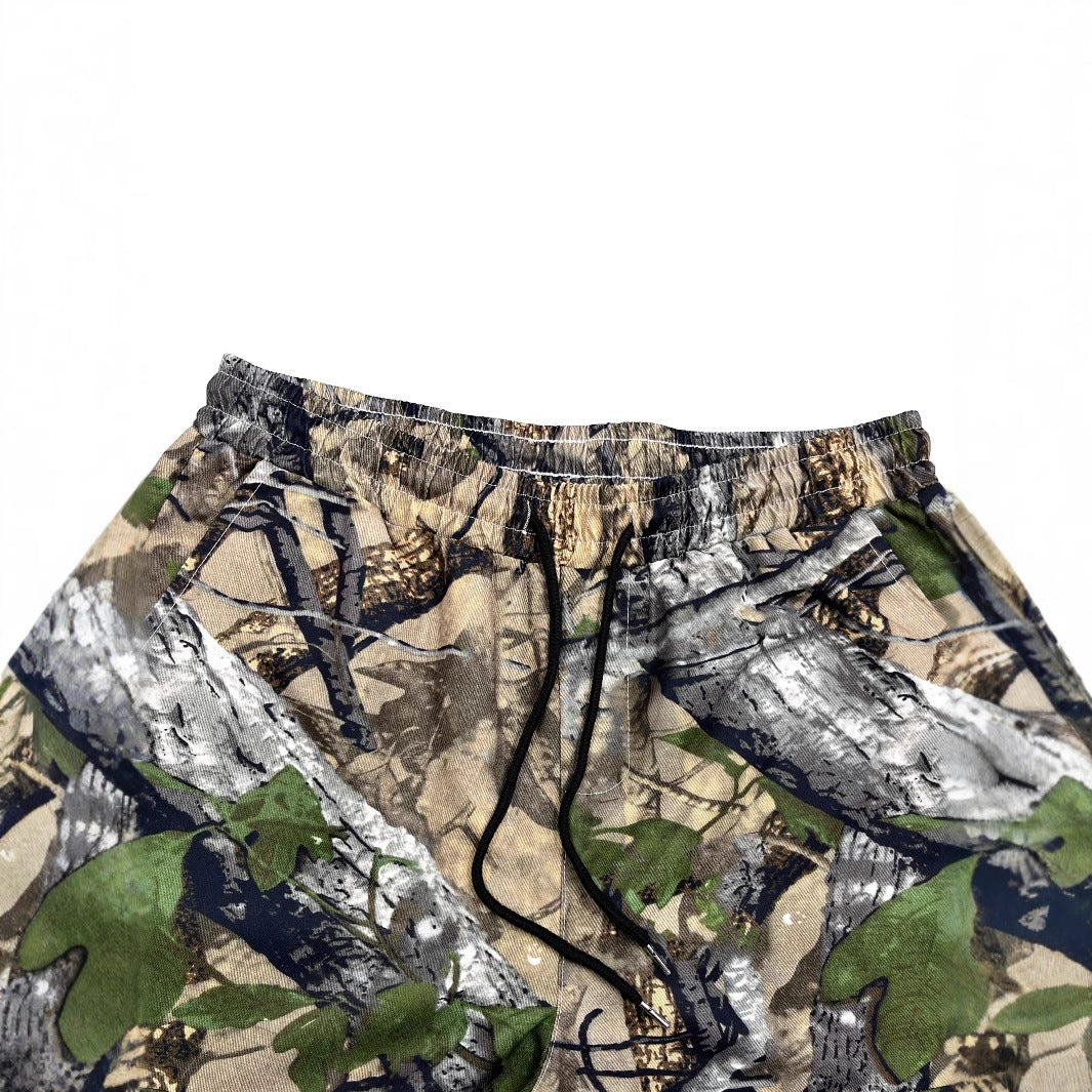 Herren Cargohose im angesagten Camouflage-Design mit elastischem Bund und praktischen Taschen EB