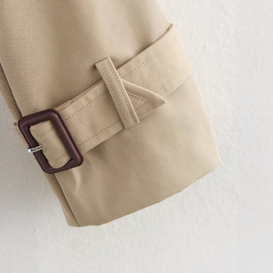 Damen nan kurzes Cropped-Trenchcoat mit doppelreihiger Knopfleiste, aufgesetzter Sturmschürze und verstellbaren Manschetten EB