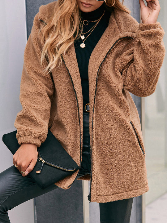 Damen Teddy-Fleecejacke mit praktischen Taschen und hohem Kragen EB