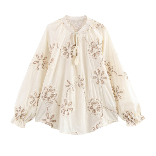 Damen Bluse mit floralem Stickmuster und eleganten Quasten EB