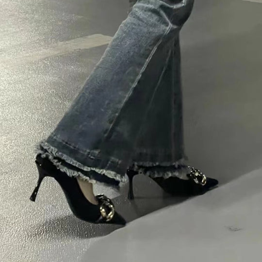 Damen elegante Pumps mit luxuriösem Riemen und spitzem Zehenbereich EB